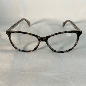 Hip Optical frames.